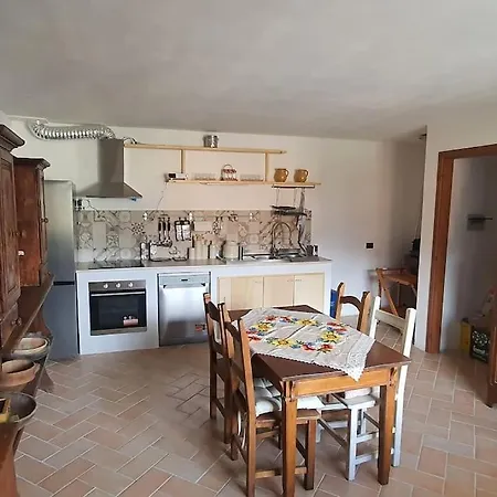 Ferienhaus Casa Campione - Intera Casa Vicino Al Centro *